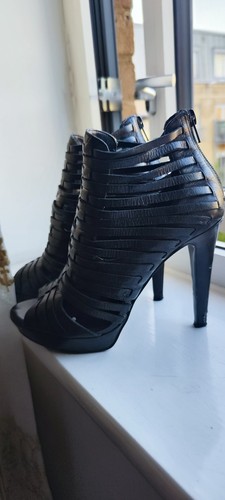 Zara black leather cage - zara,