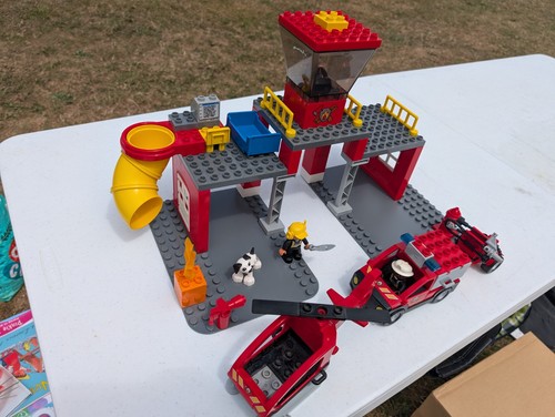 Lego duplo fire - fire, station