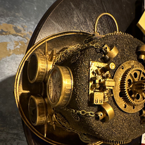 Steampunk black gold plastic - steampunk, black/gold