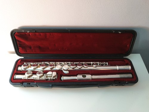 Yamaha 211sii flute with - yamaha,