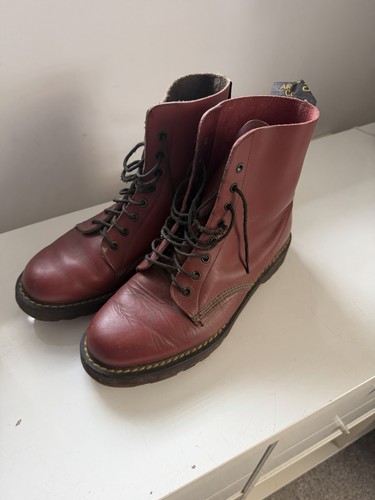 Solovair vintage hole boots - hole,