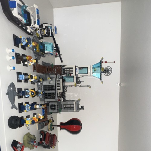 Lego police sets 60130
