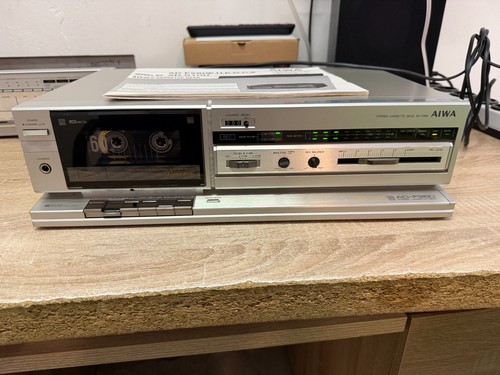 Aiwa f260 cassette deck - aiwa,