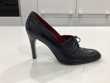 KG by Kurt Geiger black