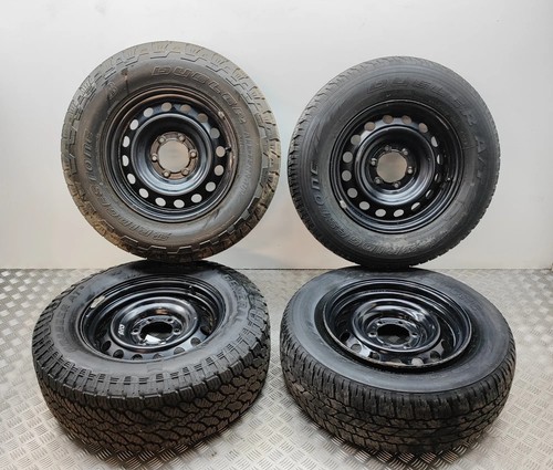 Toyota hilux mk8 - toyota,
