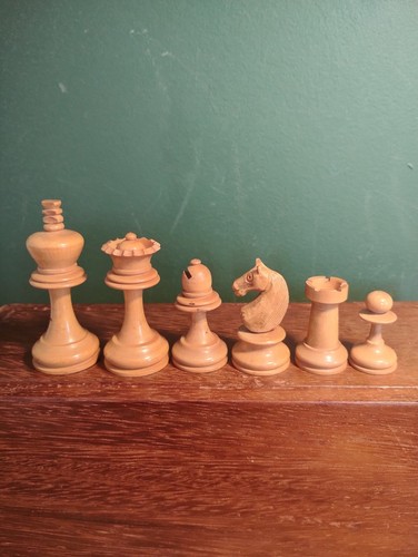 Vintage quality staunton chess - staunton,