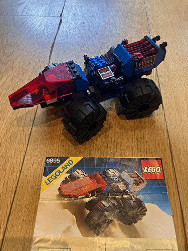 Lego space police - space, spy