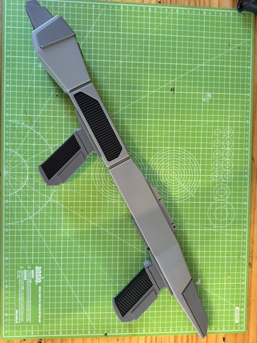 Star trek type phaser rifle - star,