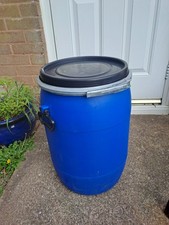 Plastic barrel with lid 60