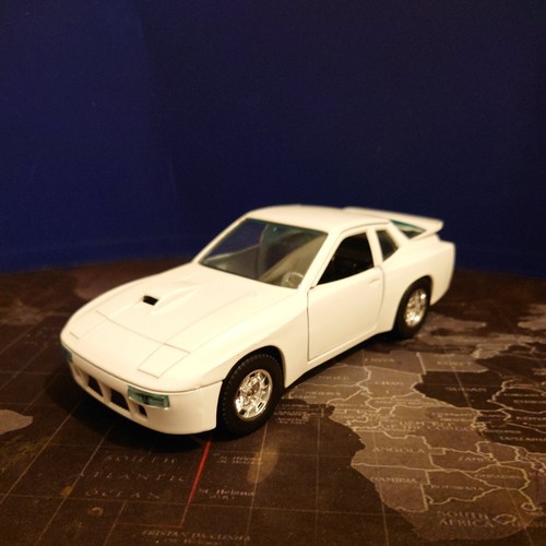 Burago porsche 924 turbo - 924,