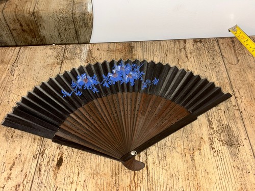 Vintage hand fan - hand, 37cm