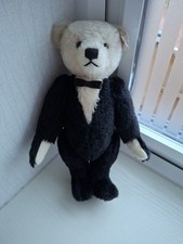 Steiff Musical bear Dr No 007