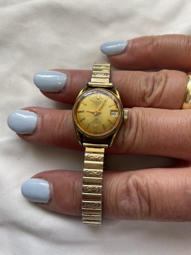 Vintage majex jewels - vintage,