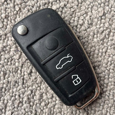 GENUINE AUDI 3 BUTTON REMOTE