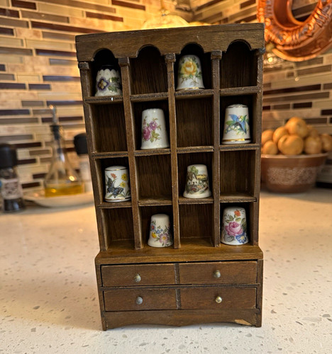 Mini wooden thimble display - mini,