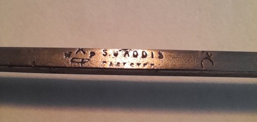 Antique addis p cast - antique, j