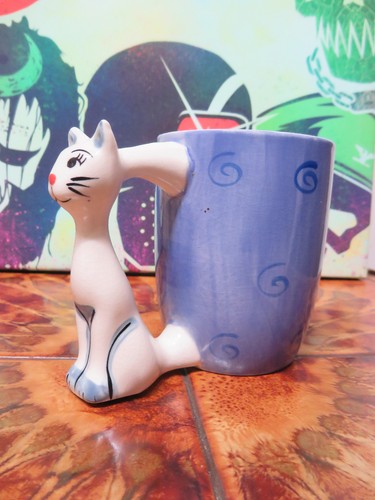 Transomnia cat handle - cat, hand