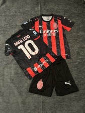 Italian football team 25/26 home kit. Size 164, (11-12) Years 