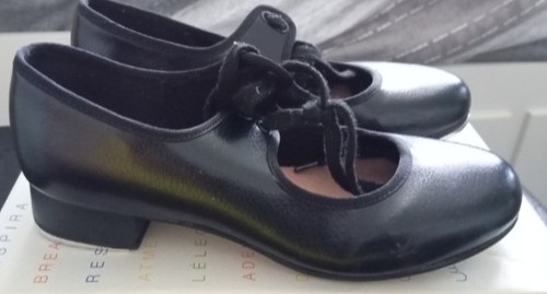Girls tap dancing shoes - girls,