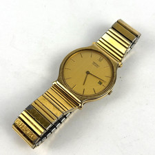 Vintage Seiko Quartz Date Gold
