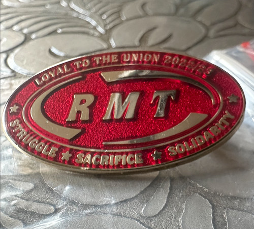 Rmt trade union - badge,