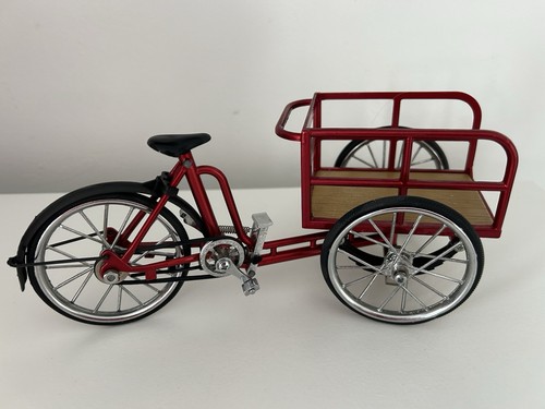 Vintage patentado model bike - model,
