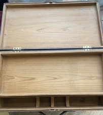 Vintage Wooden Artists Travel