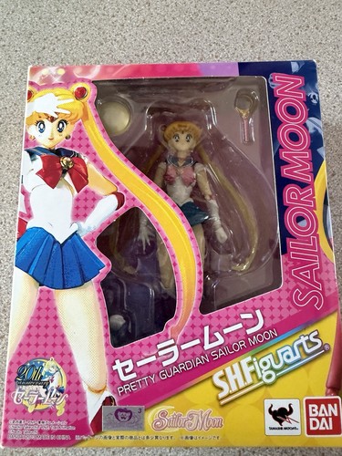 Sailor moon figure - sailor,