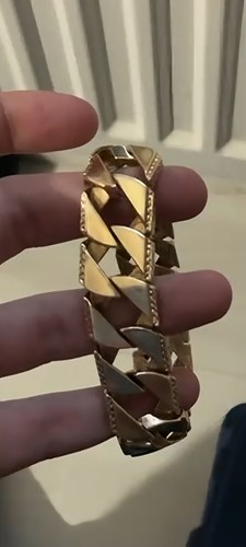 9ct solid gold - gold, square