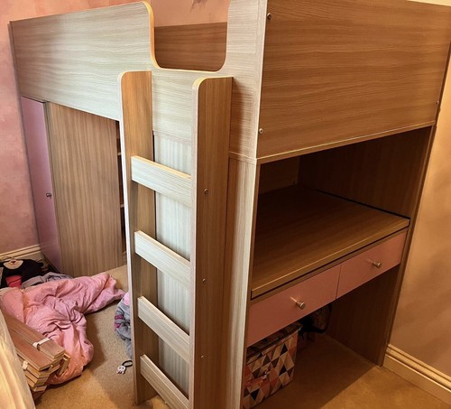 Pink pine mid - &, cabin