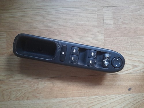 96531123xt peugeot 307cc rhd - ,