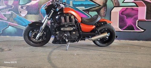 Triumph rocket short rear - short,