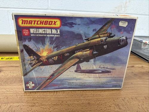 Vintage matchbox pk - 1/72,
