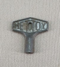 VINTAGE METTOY CLOCKWORK