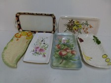 6 VINTAGE SERVING TRAYS HORS