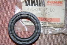 Yamaha AG100 YZ80 SR185 RD200 RS100 YTM200 RD80 fork oil seal 4V1 23145 L0 NOS