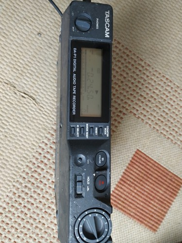 Tascam dat recorder - tascam,