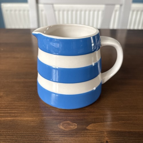Green cornishware small - t,