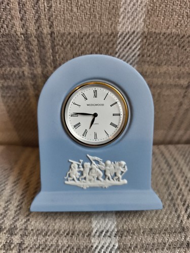 Vintage wedgewood clock white - vintage,