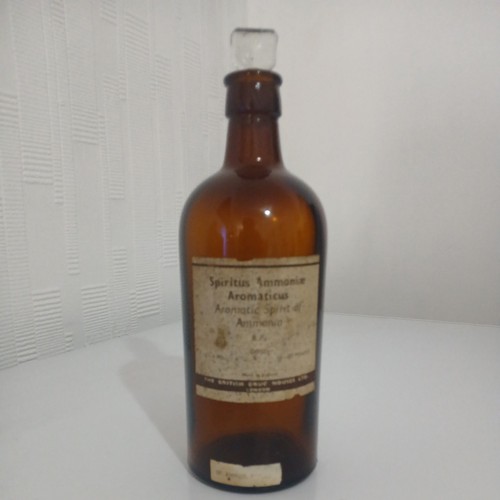 Vintage british drug house - vintage,