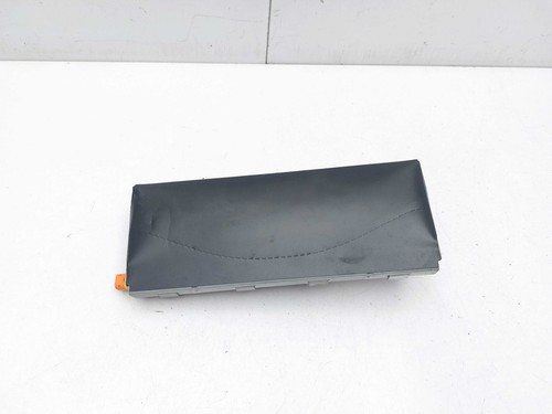 Driver side knee airbag - side,