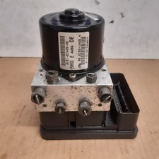 2010 FORD FIESTA MK7 ABS PUMP 8V51-2C405-AE 06.2102.1468.4 AND MODULE    (730)