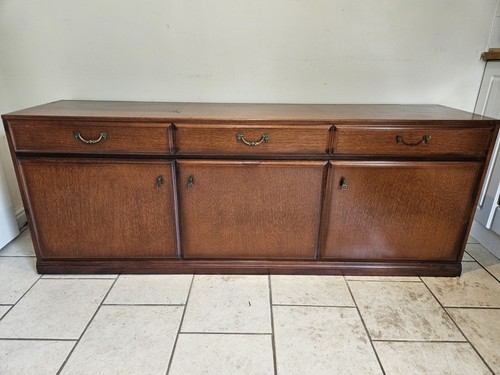 Vintage georgian style yew - style,