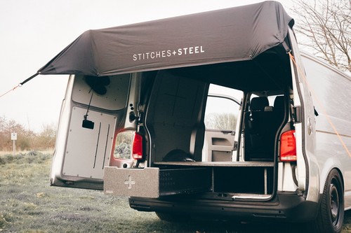 Rear barndoor van awning - rear,