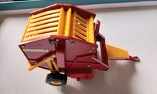 Britains 1/32 Vermeer Farmhand