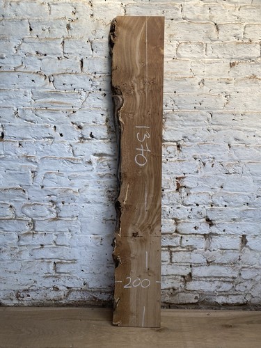 Waney edge live - edge, oak