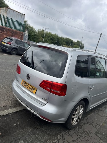 Breaking volkswagen touran - volkswagen,