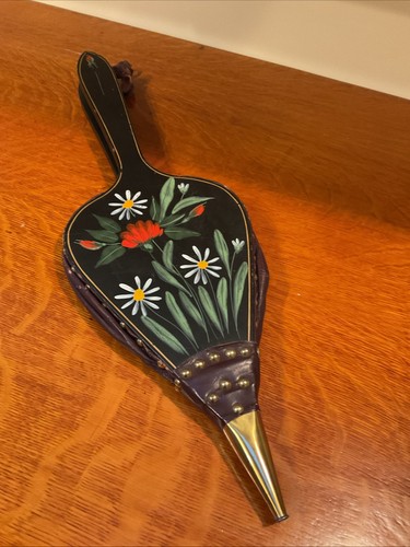 Antique handpainted wooden - antique, &