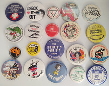 Vintage UK Pin Badges: Royal