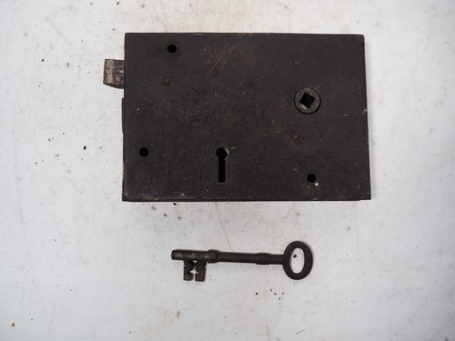 Antique metal door - antique, lock